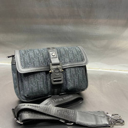 BAUCHTASCHE-BELT BAG